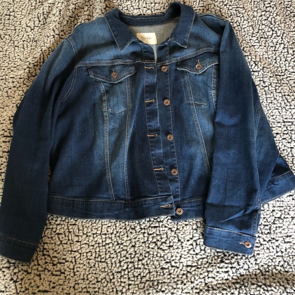 Jessica Simpson Jackets & Blazers - Jessica Simpson denim jacket